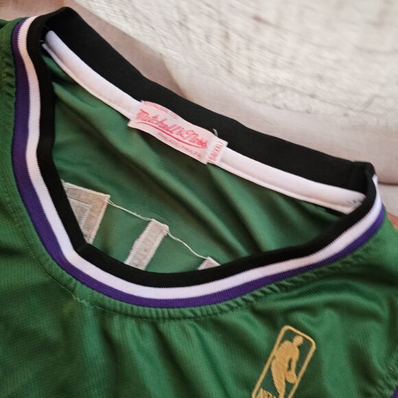 Vintage Milwaukee Bucks Ray Allen Mitchell Ness NBA Basketball 54 2XL XXL Jersey - Picture 4 of 6